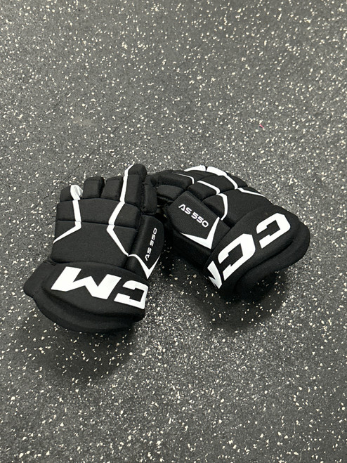Vist Large View of Product Image Which is Used CCM TACKS AS550 Junior Gloves Black 9"