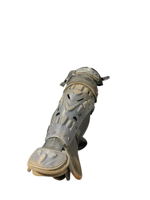 Vist Large View of Product Image Which is Used Rawlings GRAY SHINGUARDS Catchers Leg Guards Grey Adult
