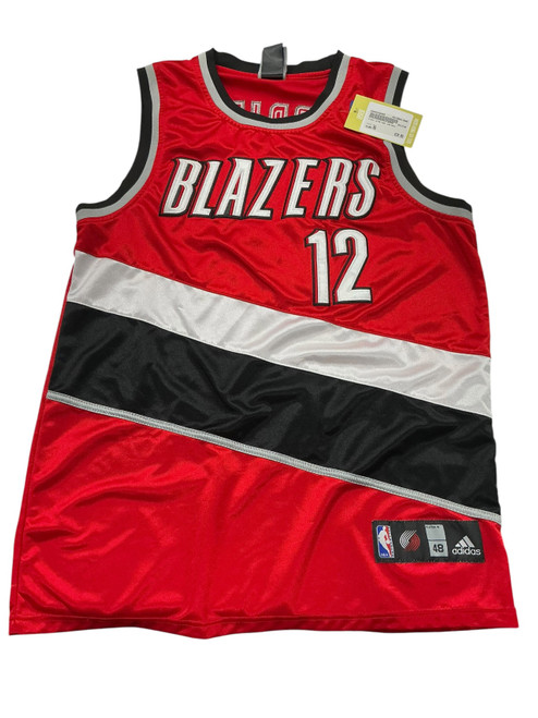 Vist Large View of Product Image Which is Used Basketball Adult Top Red MD