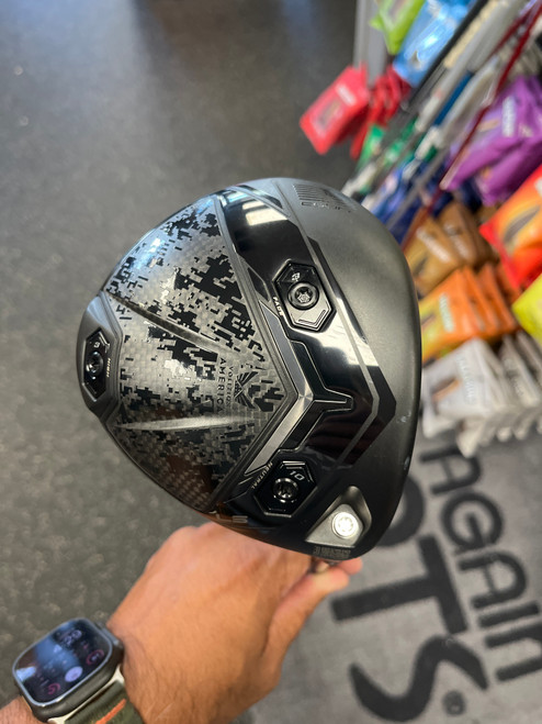 Vist Large View of Product Image Which is Used Cobra DARKSPEED LS Mens Driver RH 10.0 Degree
