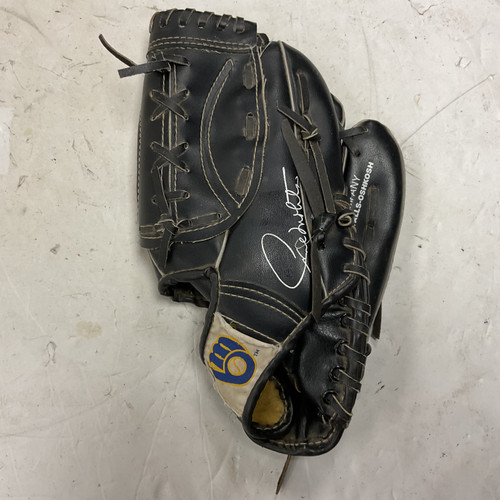 Vist Large View of Product Image Which is Used BREWERS GLOVE 2606 Baseball Glove RH Throw Black 11 1/2"
