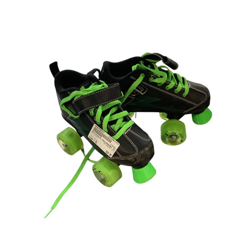 Vist Large View of Product Image Which is Used RollerDerby ROLLERDERBY SZ 2 Junior Roller Quad Skates Black Junior 02