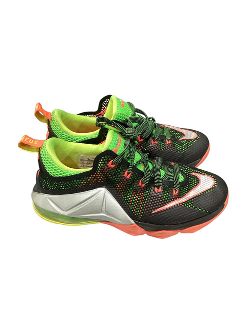 Vist Large View of Product Image Which is Used Nike LEBRON 12 LOW GS REMIX Basketball Shoes Y Black Junior 05