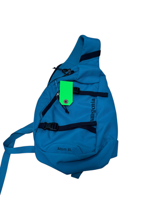 Vist Large View of Product Image Which is Used PATAGONIA ATOM 8L Sling Bag
