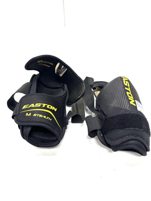Vist Large View of Product Image Which is Used Easton 55S Senior Elbow Pads MD