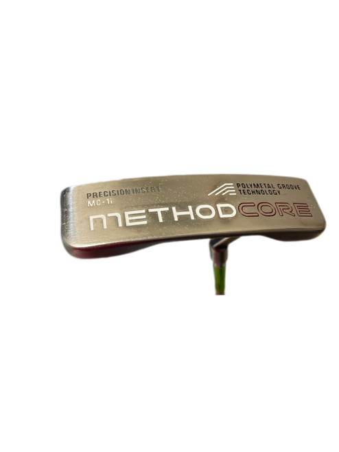 Vist Large View of Product Image Which is Used METHODCORE Mens Putter RH