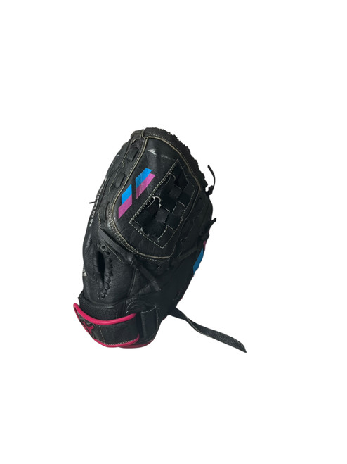Vist Large View of Product Image Which is Used Mizuno FINCH RH Throw Fastpitch Gloves Black 11"