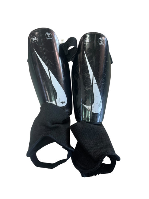 Vist Large View of Product Image Which is Used Nike Soccer Shin Guards Youth Black LG