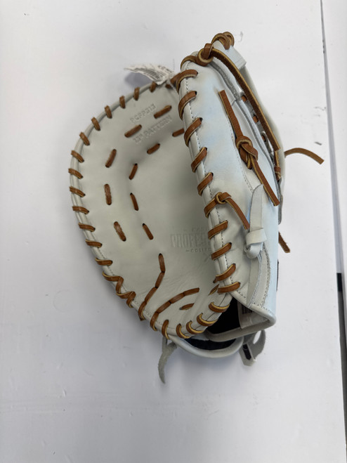 Vist Large View of Product Image Which is Used Easton GHOST FP BB/SB First Base LH Throw White 13"