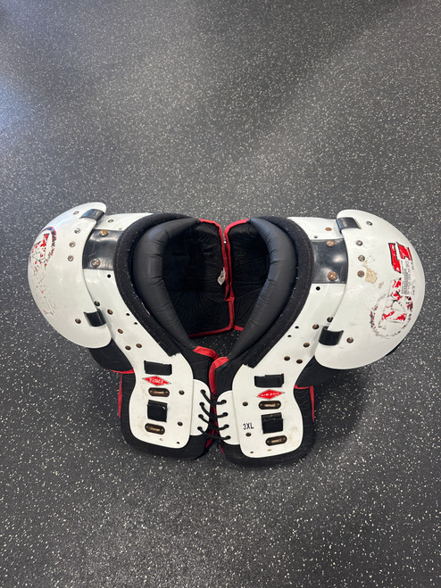 Vist Large View of Product Image Which is Used TAG STRIKE FORCE AIR 200 FB Shoulder Pads White 3X