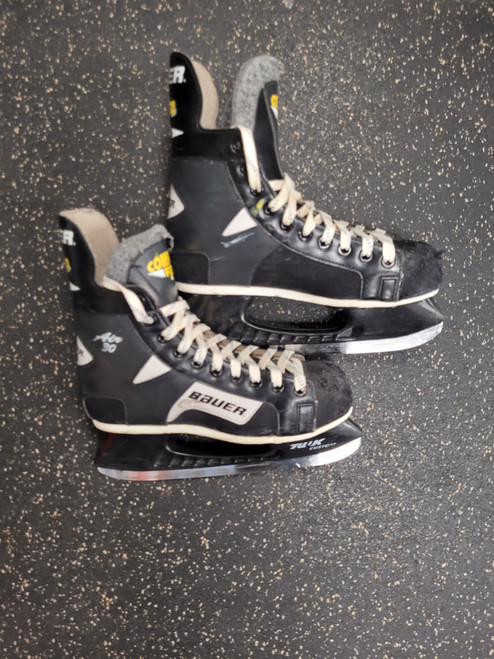Vist Large View of Product Image Which is Used Bauer AIR 30 Senior Hockey Skate Senior 7