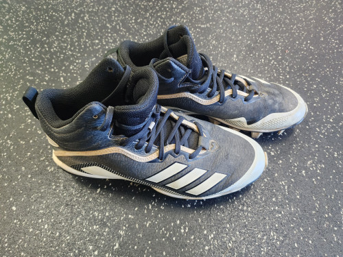 Vist Large View of Product Image Which is Used Adidas ICON BOUNCE BB/SB Cleats Black And White Senior 7