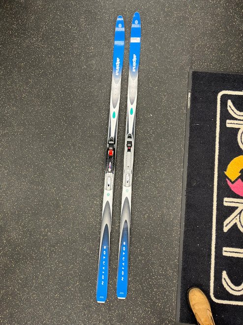 Used Alpina SOLUTION Boys XC Ski/Binding 11774-S000084092 Vist Large View of Product Image Which is Used Alpina SOLUTION Boys XC Ski/Binding