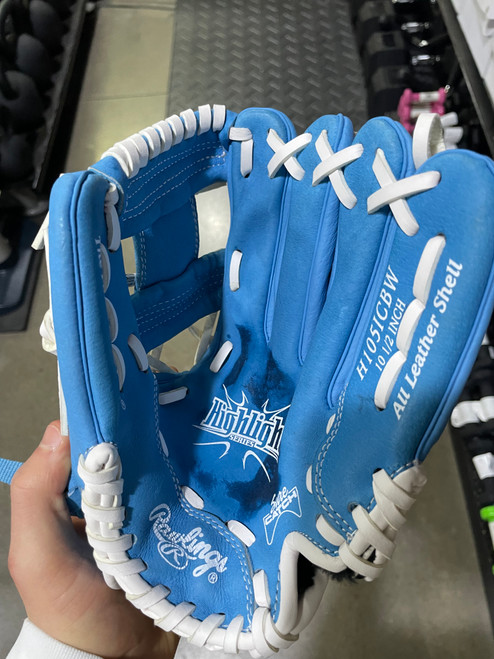 Vist Large View of Product Image Which is Used Rawlings H105ICBW BB/SB Glove RH Throw Carolina Blue 10 1/2"
