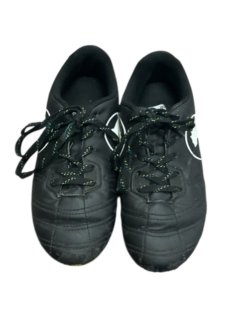 Vist Large View of Product Image Which is Used Puma PCTS11 Soccer Cleats Black Junior 02