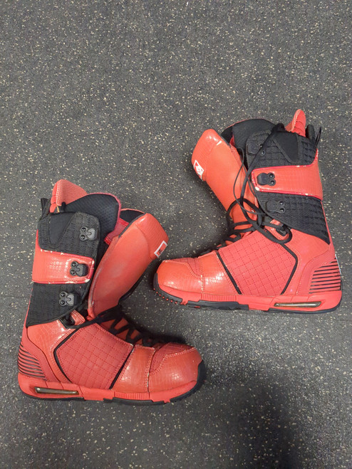 Used Burton HAIL Mens Snowboard Boots Red Senior 9 11821-S000028772 Vist Large View of Product Image Which is Used Burton HAIL Mens Snowboard Boots Red Senior 9