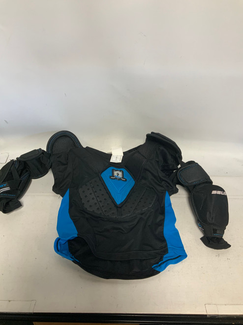 Vist Large View of Product Image Which is Used Bauer PRODIGY Youth Shoulder Pads MD