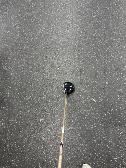 Vist Large View of Product Image Which is Used Callaway BIG BERTHA 460 Mens Driver RH 10.0 Degree