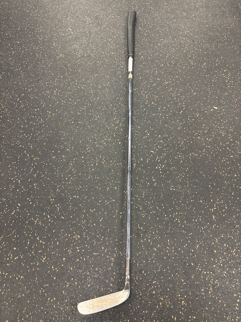 Vist Large View of Product Image Which is Used Cleveland CLASSIC Mens Putter RH