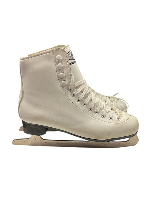 Vist Large View of Product Image Which is Used Hespeler FIGURE SZ 7 WomensFigure Skate White Senior 7