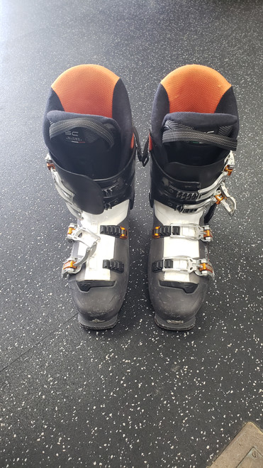 Vist Large View of Product Image Which is Used Dalbello 65 AERRO Mens DH Ski Boot Black 295 MP - M11.5