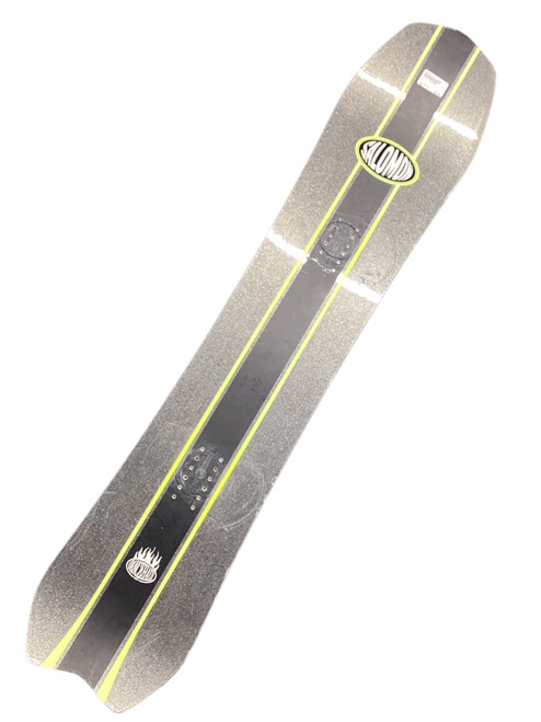 Used Salomon DANCEHALL Mens Snowboard 147 cm 11798-S000038436 Vist Large View of Product Image Which is Used Salomon DANCEHALL Mens Snowboard 147 cm