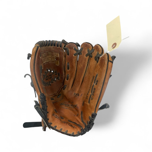 Vist Large View of Product Image Which is Used Easton DPR0 99 BB/SB Glove RH Throw Brown 14"