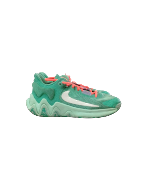 Vist Large View of Product Image Which is Used Nike Basketball Shoes Y Green Youth 06.5