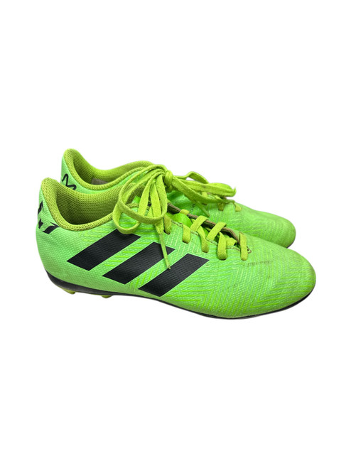 Vist Large View of Product Image Which is Soccer cleats