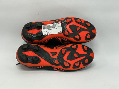 Vist Large View of Product Image Which is Used Adidas Soccer Cleats Black And Red Junior 02