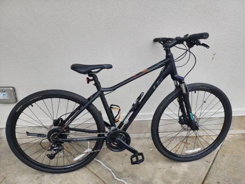 Vist Large View of Product Image Which is Used Giant LIV ROVE 3I Hybrid/City Bike Womens Black 44-46cm - XXS Frame