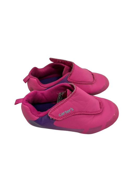 Vist Large View of Product Image Which is Used Carters Yth 9 Soccer Cleats