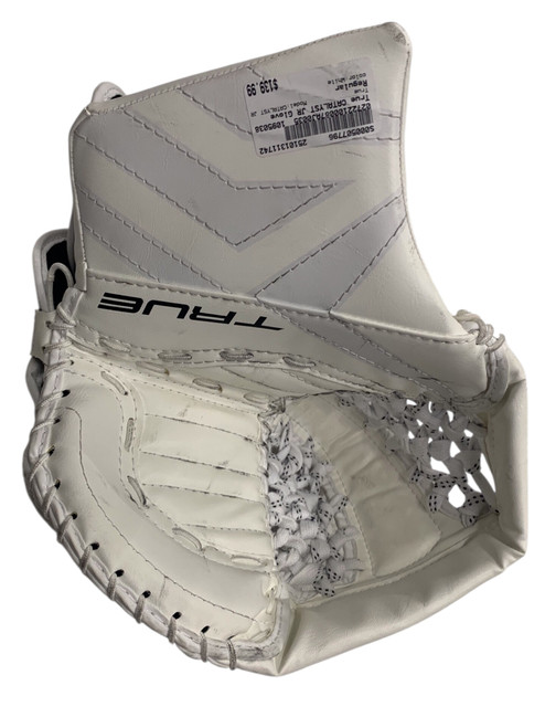 Used True CATALYST Junior Goalie Catch Glove White 11742-S000507796 Vist Large View of Product Image Which is Used True CATALYST Junior Goalie Catch Glove White