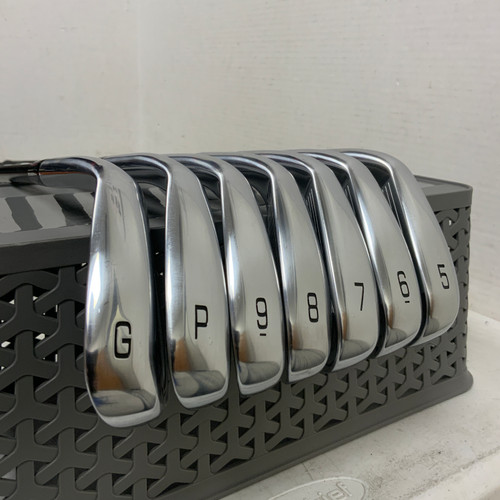 Vist Large View of Product Image Which is Used Mizuno MX SPEED METAL Mens Iron Set RH 5I-GW/AW