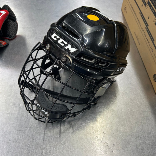 Vist Large View of Product Image Which is Used CCM TACKS 910 Helmet Cage Combo Black MD