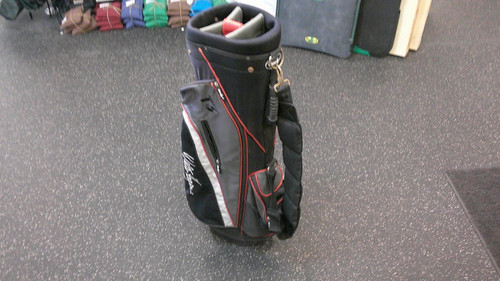 Vist Large View of Product Image Which is Used Walter Hagen CART BAG Mens Cart Bag Red