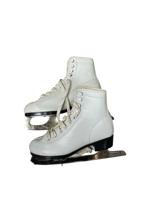 Used CCM FIGURE SKATE SZ 13 Girls Figure Skate White Youth 13.0 11833-S000166751 Vist Large View of Product Image Which is Used CCM FIGURE SKATE SZ 13 Girls Figure Skate White Youth 13.0