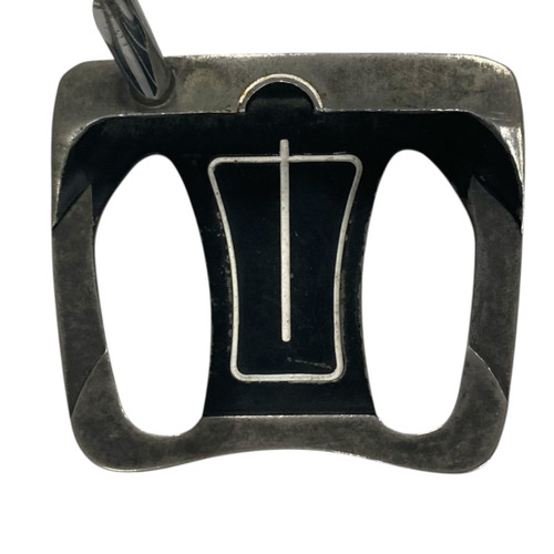 Vist Large View of Product Image Which is Used Maxfli CROSSBAX Mens Putter RH