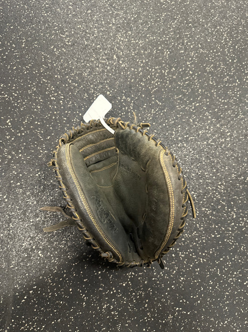 Vist Large View of Product Image Which is Used Rawlings RCM325BB BB/SB Catchers RH Throw Black 32 1/2"
