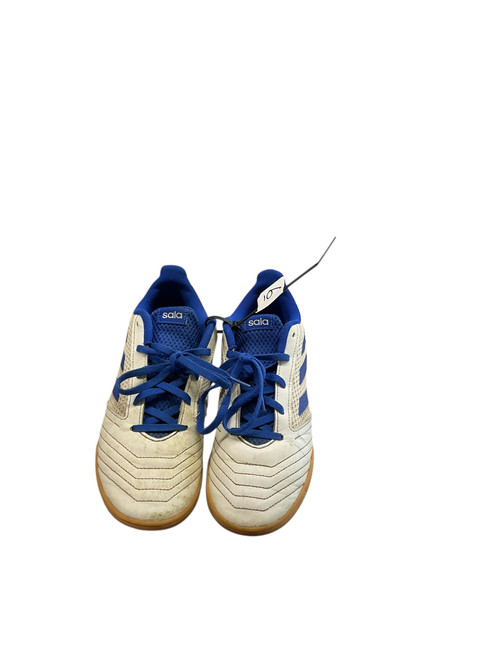 Vist Large View of Product Image Which is Used Adidas Soccer Indoor Shoes White Senior 6
