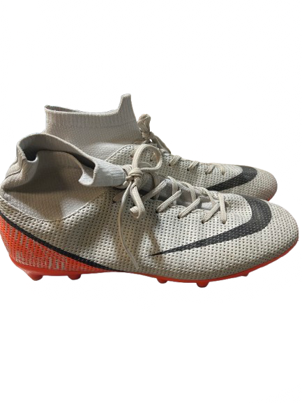 Vist Large View of Product Image Which is Used Soccer Cleats Black/Orange/Grey Senior 8