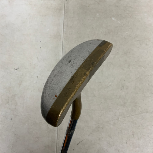 Vist Large View of Product Image Which is Used Titleist ACUSHNET BULLS EYE Mens Putter RH