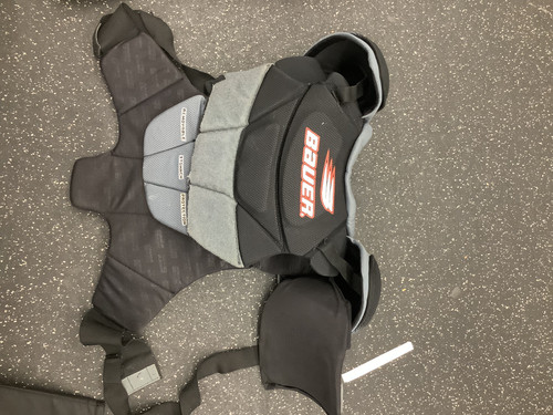 Vist Large View of Product Image Which is Used Bauer SUPREME 3000 Senior Shoulder Pads LG