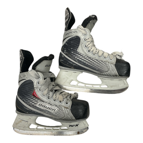 Used Bauer VAPOR X 05 Youth Hockey Skate Youth 09.0 11362-S000163580 Vist Large View of Product Image Which is Used Bauer VAPOR X 05 Youth Hockey Skate Youth 09.0