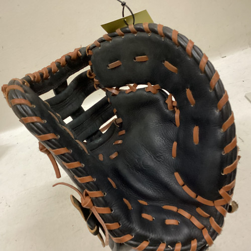 Used Adidas TS1200FBR BB/SB First Base RH Throw Black 12" 11725-S000493295 Vist Large View of Product Image Which is Used Adidas TS1200FBR BB/SB First Base RH Throw Black 12"