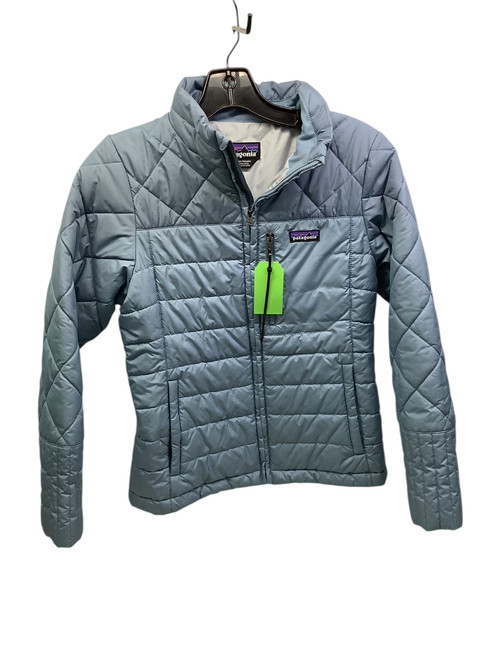 Used Patagonia Outerwear Light Jacket Y Carolina Blue XL 11347-S000257760 Vist Large View of Product Image Which is Used Patagonia Outerwear Light Jacket Y Carolina Blue XL