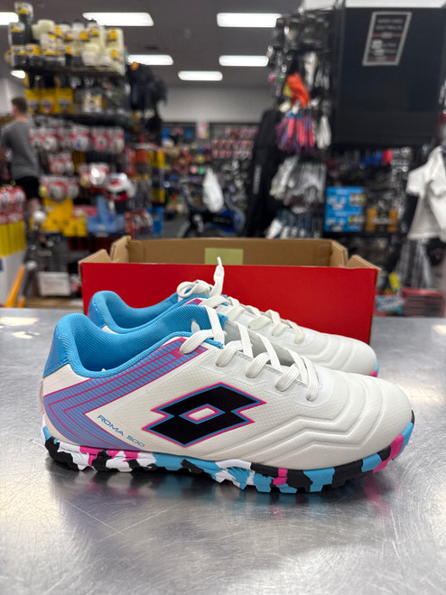 Vist Large View of Product Image Which is New Lotto ROMA 500 Soccer Turf Shoes White Junior 04.5