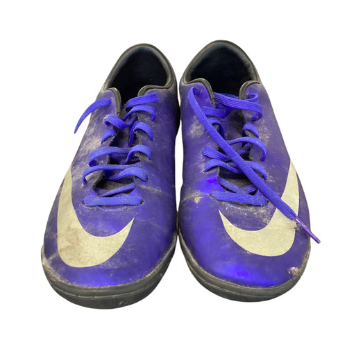 Vist Large View of Product Image Which is Used Nike Soccer Indoor Shoes Royal Blue Senior 7