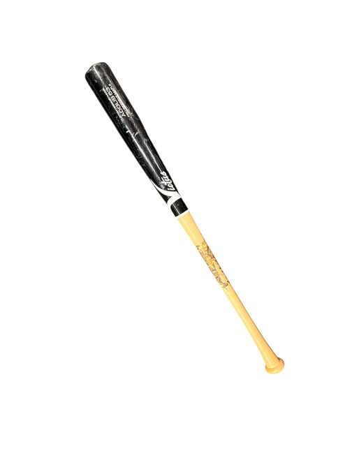 Used Victus ADOLIS 53 BB/SB Wood Bat 32 1/2" 11885-S000190584 Vist Large View of Product Image Which is Used Victus ADOLIS 53 BB/SB Wood Bat 32 1/2"