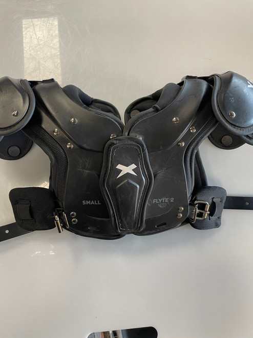 Used Xenith FLYTE2 TD FB Shoulder Pads Black SM 11860-S000299714 Vist Large View of Product Image Which is Used Xenith FLYTE2 TD FB Shoulder Pads Black SM